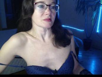 Viorica webcam bongacams model stream image