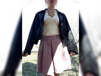 CrazyVika webcam model stream image