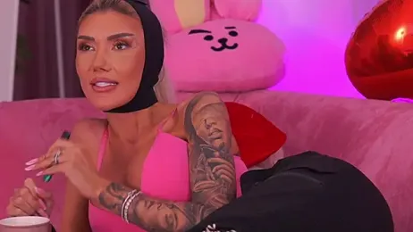 fallingangel webcam stripchat model stream image