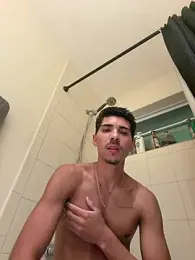 WavyAlloy30 webcam stripchat model stream image