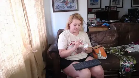 JosieAndYou webcam model stream image