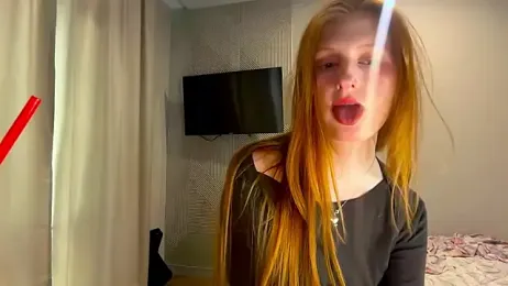 LuxXAngel webcam stripchat model stream image