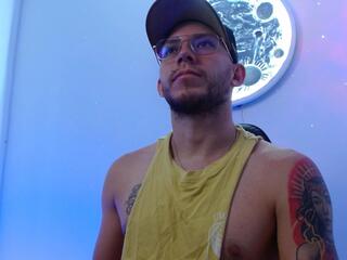 Sammuel Rogers webcam model stream image