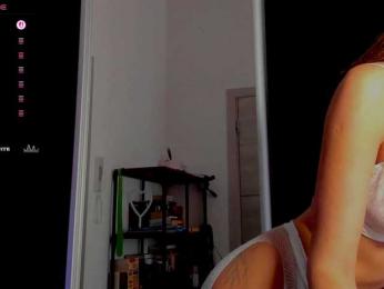 AndreaBlossom webcam model stream image