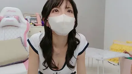 -minami- webcam stripchat model stream image