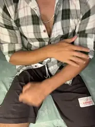 Urdaddyfuck webcam stripchat model stream image