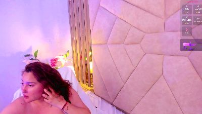 LunaPleasure webcam model stream image