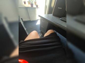 AmberLove12 webcam model stream image