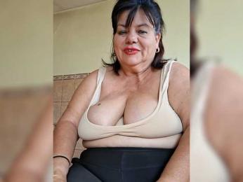 Alina1811 webcam model stream image