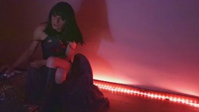 lucytv2 webcam cam4 model stream image