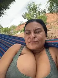 Horny-Mommy-Dirty webcam model stream image