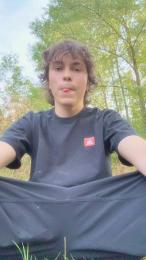 Youngbbyboy webcam model stream image