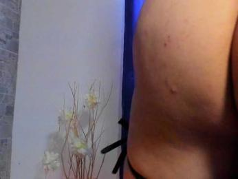 LunaaHatzel webcam bongacams model stream image