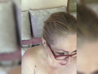 SvetlanaMinetovna webcam model stream image
