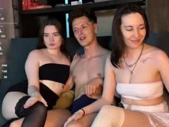 couple_of_fire_ webcam model stream image