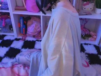 Nana-Brrrrr webcam model stream image