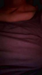 Nivea_82 webcam model stream image