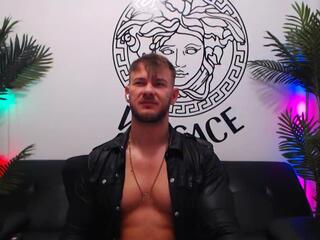 Marco Riciardo webcam flirt4free model stream image