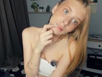 idacryar webcam model stream image