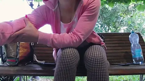 BigLabia_PublicPark webcam model stream image