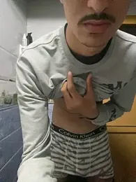 Achrafsad9i webcam model stream image