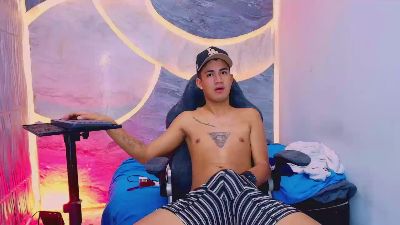 NIO_KLOUDS webcam cam4 model stream image