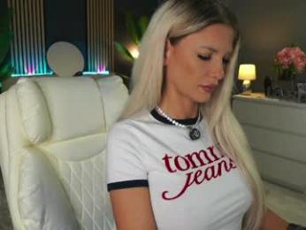 angeleyesblue25 webcam model stream image