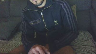 pina35 webcam model stream image