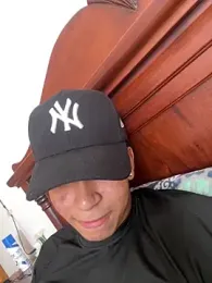 JoanG10 webcam model stream image