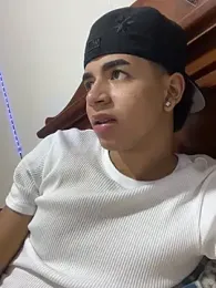JoanG10 webcam model stream image