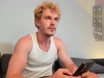 lustfullooking webcam model stream image