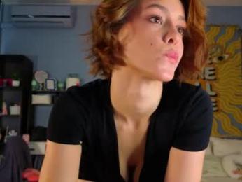lottie_cutie webcam model stream image