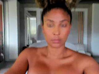 michellangels webcam model stream image