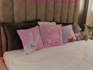 Stasy webcam model stream image