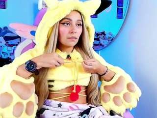 marceliinee webcam model stream image