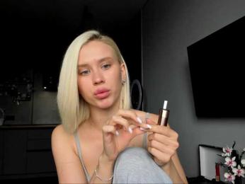 Sunlovv webcam model stream image