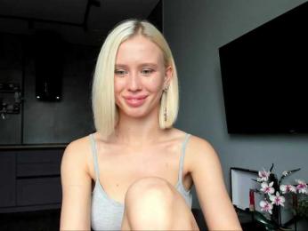 Sunlovv webcam model stream image