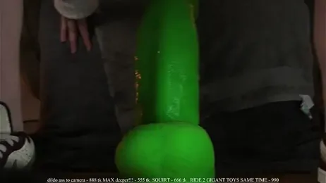 Kisakis webcam model stream image