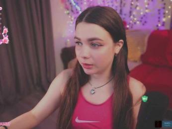 Myrochka webcam bongacams model stream image