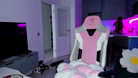 wow_lovie webcam model stream image