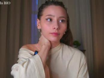 falinecrosthwaite webcam chaturbate model stream image