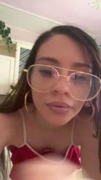 LeilaGrande webcam cam4 model stream image