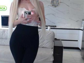 Elsa77 webcam bongacams model stream image
