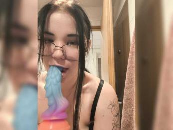 Kittydream-x webcam model stream image
