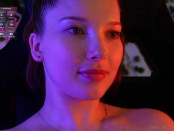 _Q_ webcam bongacams model stream image
