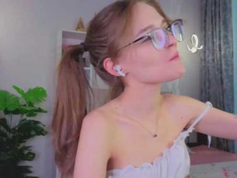 vialeta-baby webcam bongacams model stream image