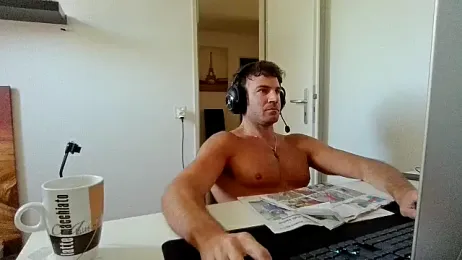 alpha-hunk webcam model stream image