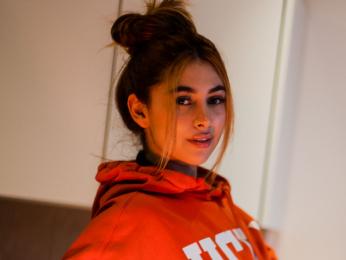 ArianaVegas webcam model stream image