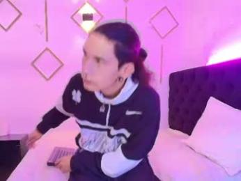 _kiitty webcam model stream image