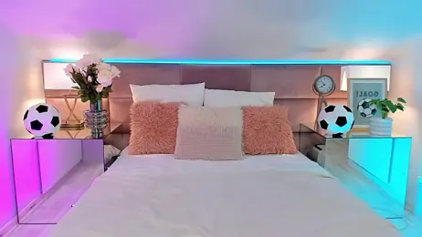 MiaMuse webcam model stream image